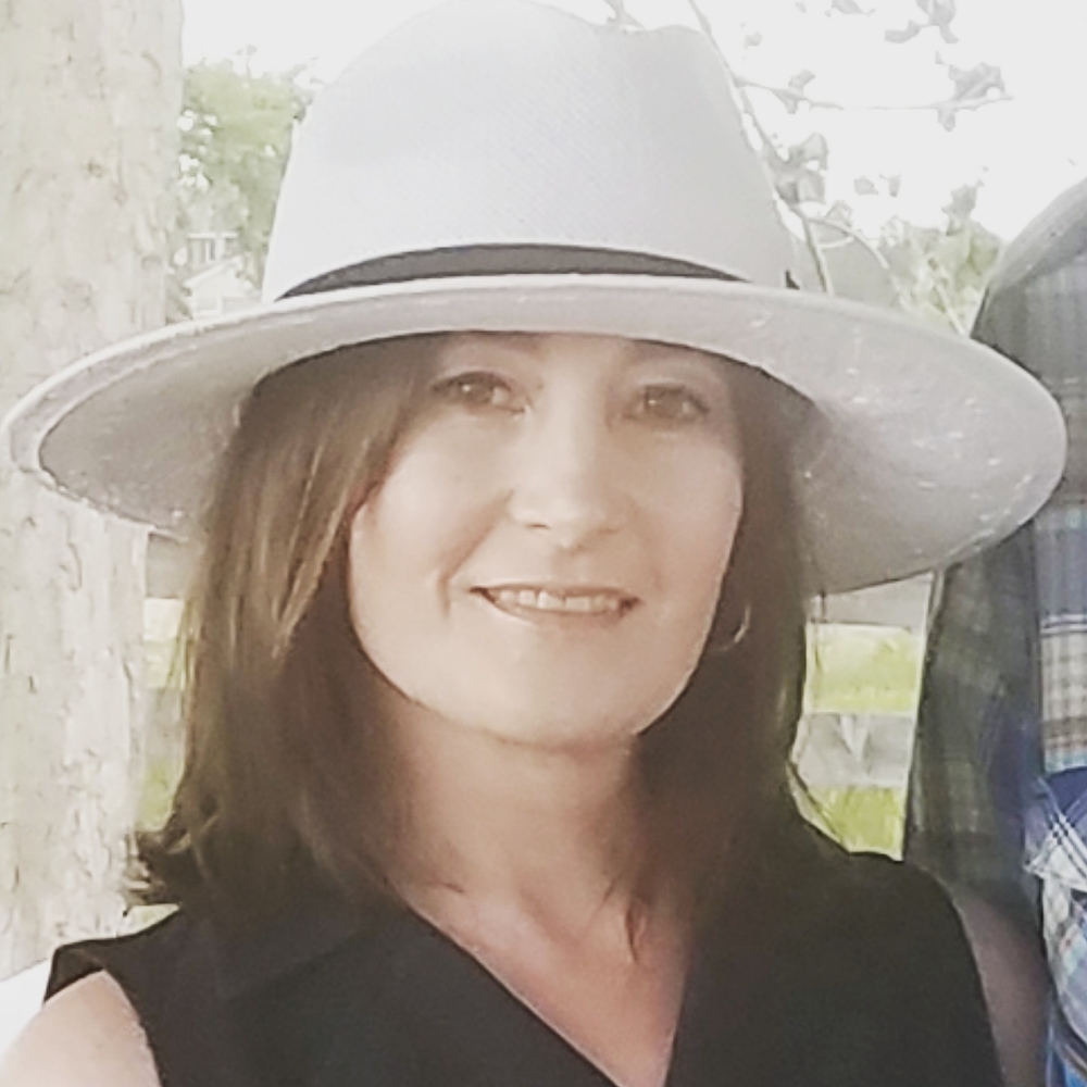 Meet your Posher, Melanie